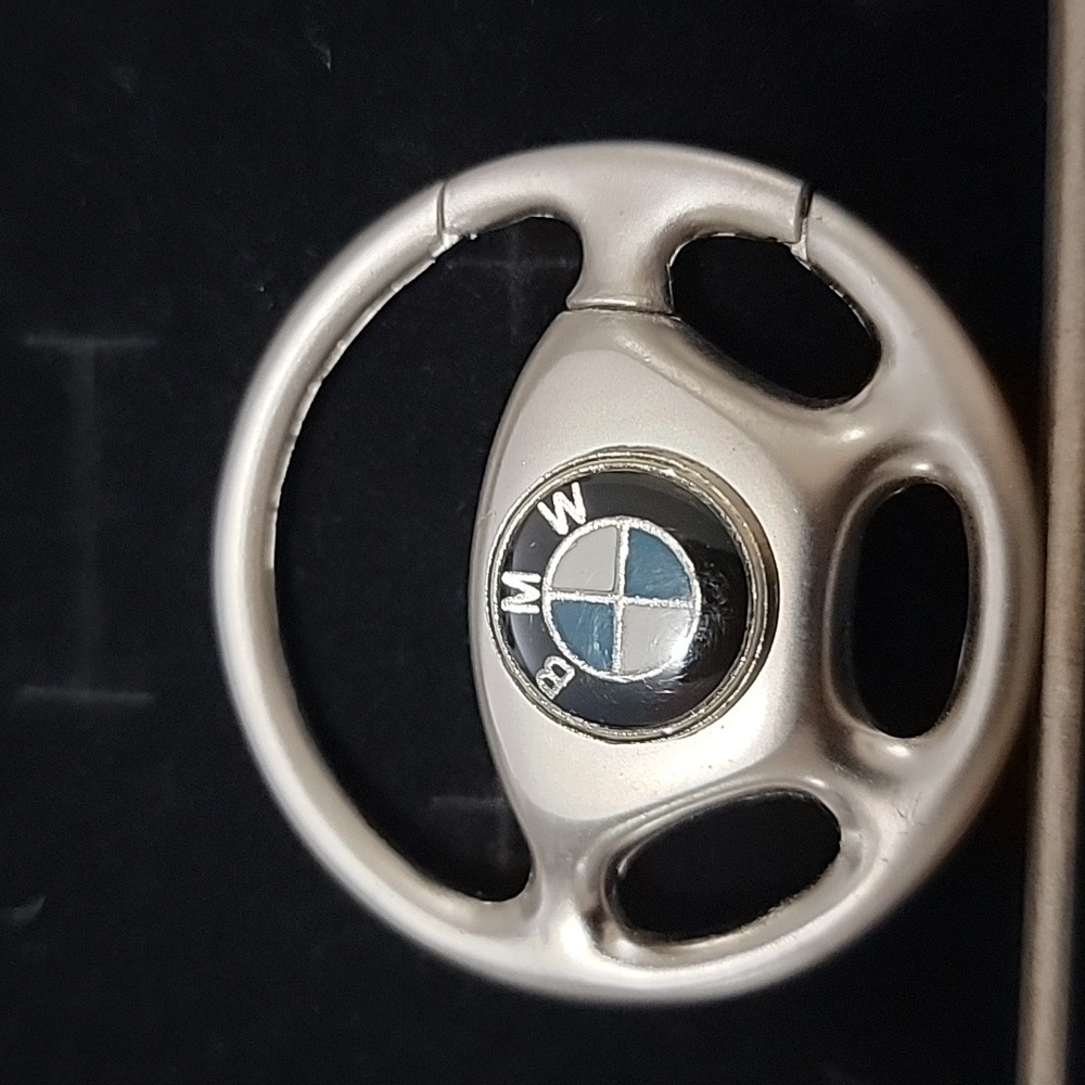 Keychain - Picture 2 of 4